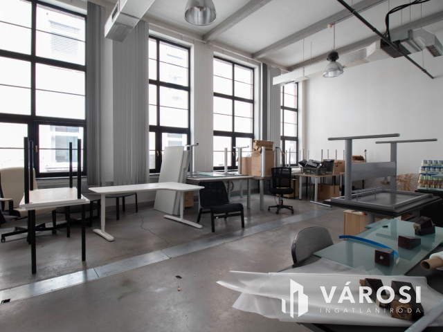 Amerikai életérzés Óbudán szenzációs, 1000 m2 loft irodában