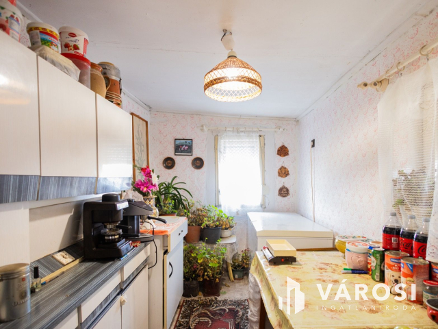 Gazdálkodni szeretne? Mutatok egy tanyát!