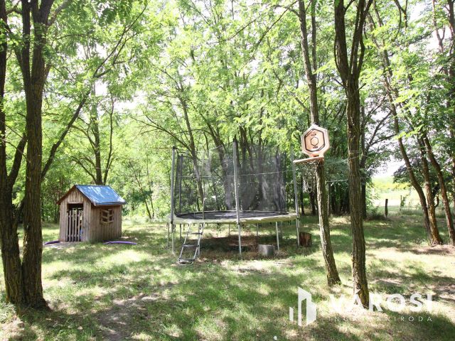 Napelemes tanya Balástyán