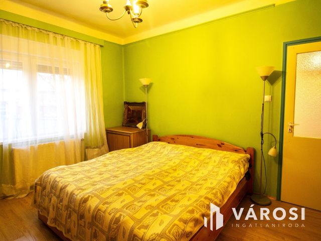 Tágas, kényelmes otthon Szeged-Kiskundorozsmán!