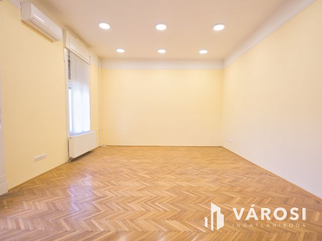 Belvárosi exluzív iroda kiadó