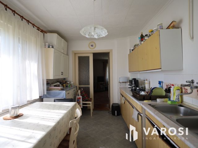 Tanya gazdálkodásra alkalmas területtel