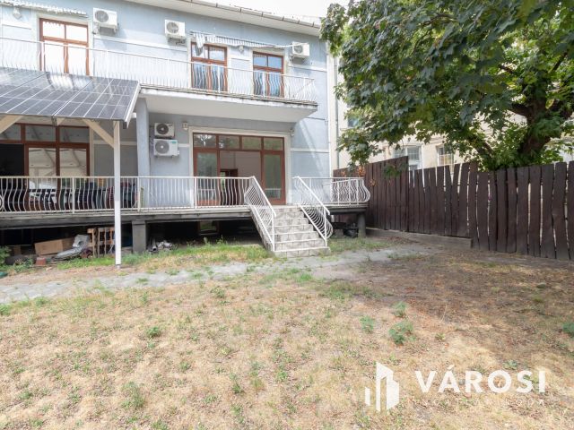 4 szintes, 330 m²-es, önálló irodaház a Tisztviselőtelepen