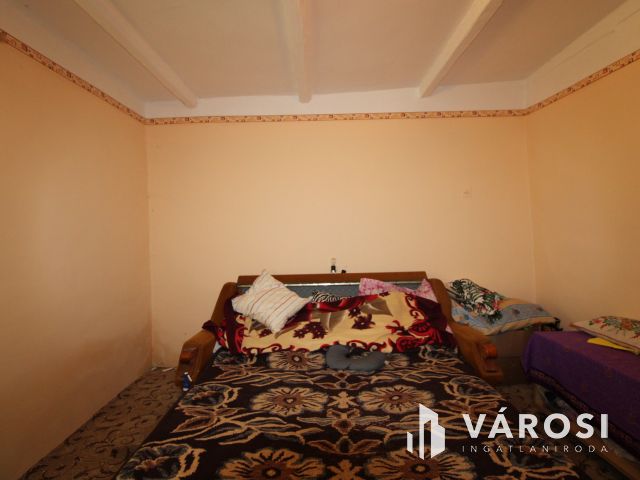 Tip-top családi ház Sarkad teleki részén