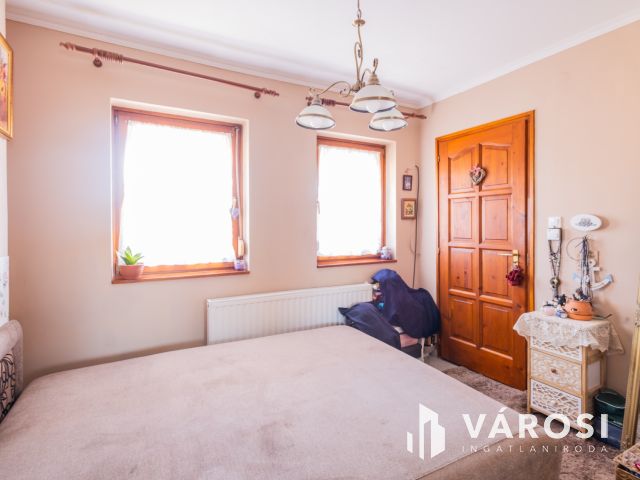 Tökéletes otthon a Kastélykert és a Várfürdő szomszédságában