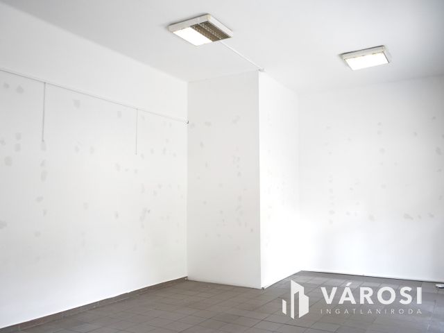 Nádorvárosi üzlethelyiség Kiadó hosszú távra!
