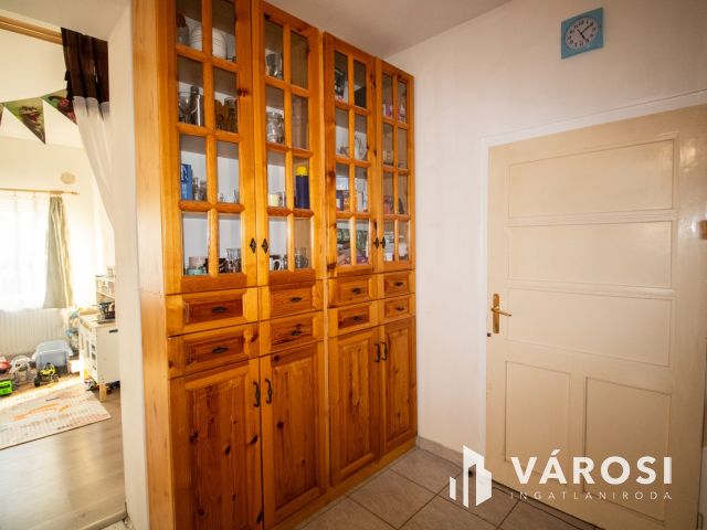 Felújított tanya Békéscsaba mellett,földdel együtt