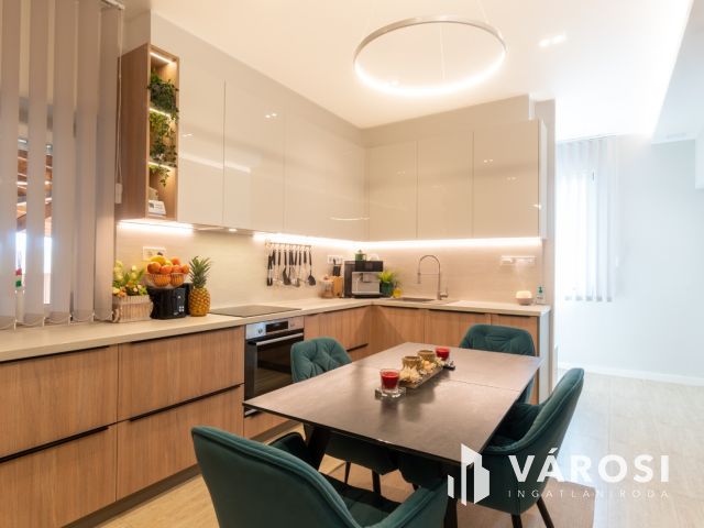 Exkluzív családi ház Tiszaföldvár szívében