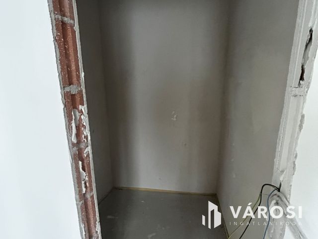 Újpest központban eladó egy új modern tágas otthon