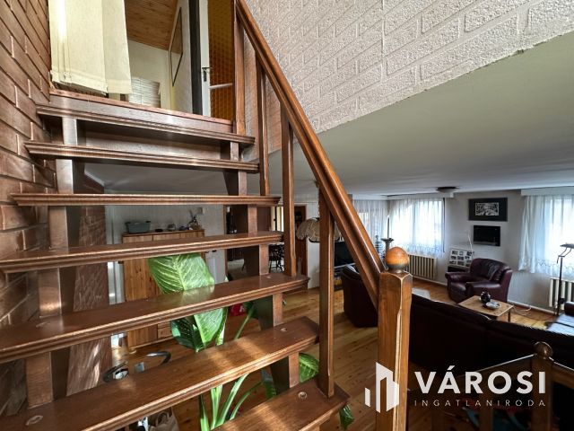 Ritka adottságú ingatlan Újkígyós központjában