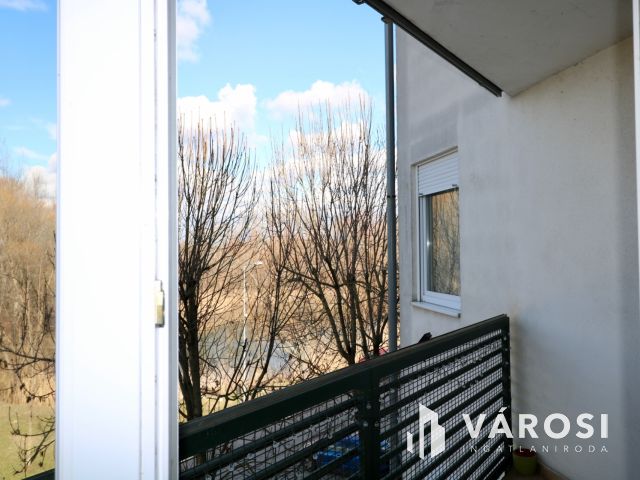 Tóparti lakás Vizivárosban, amely befektetésnek is tökéletes