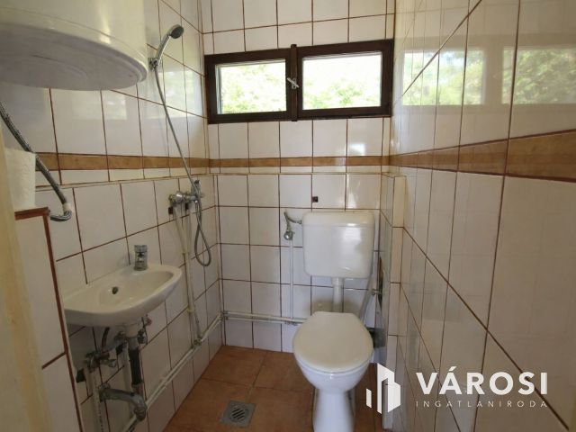 Ahol a csendnek hangja van – nyaraló panorámával Kőszegen