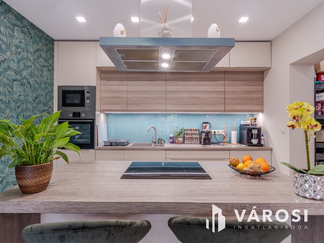 Full Extra ház a Vertánon